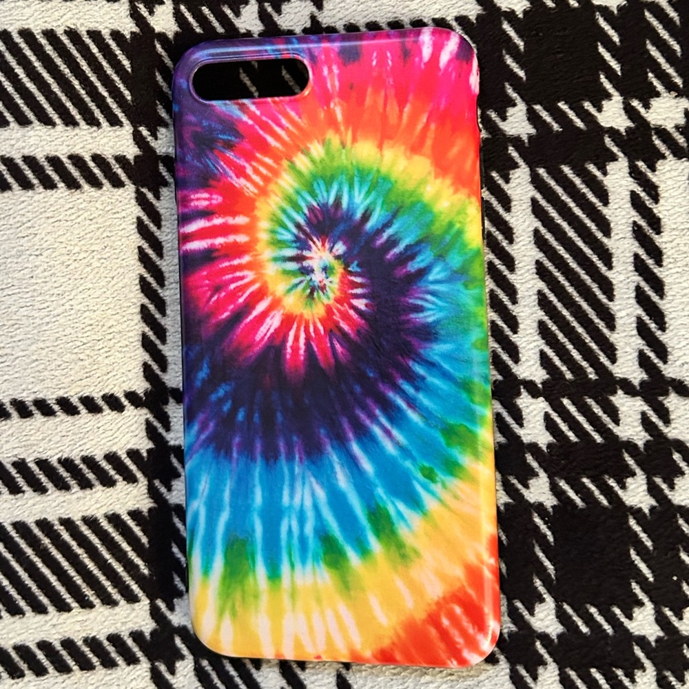 Tie dye Iphone 8+ case